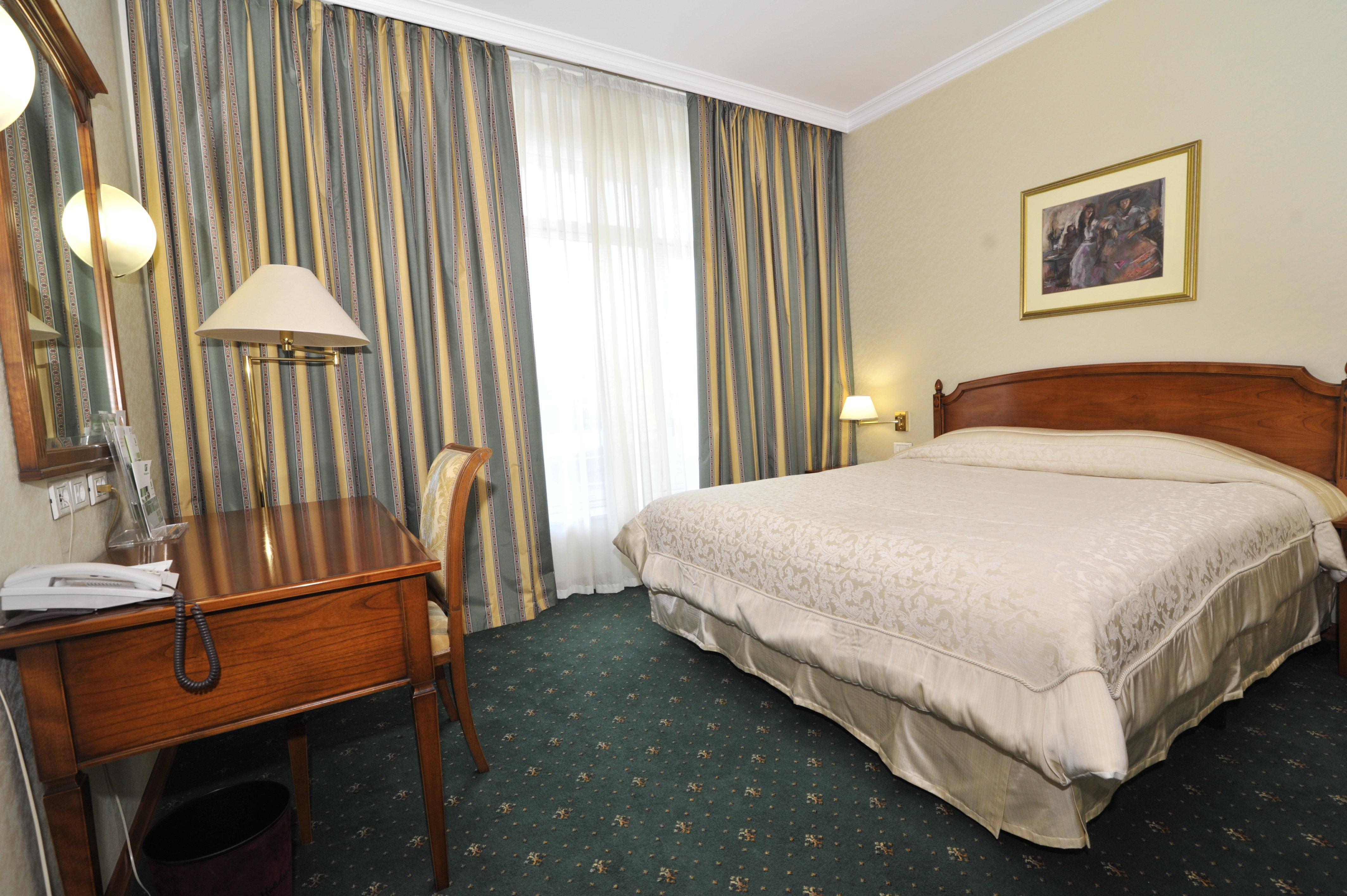 Holiday Inn Skopje By Ihg Extérieur photo