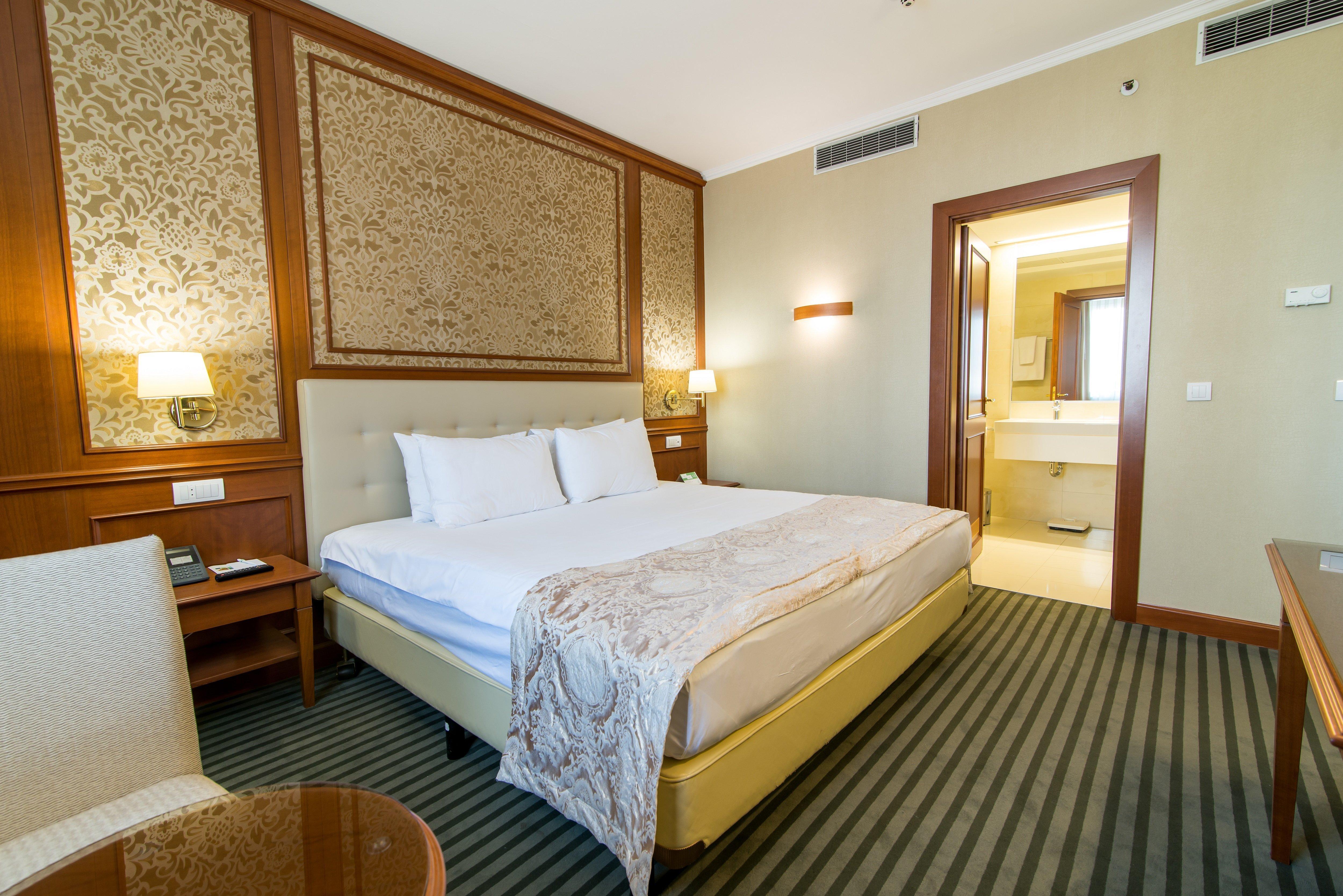 Holiday Inn Skopje By Ihg Extérieur photo