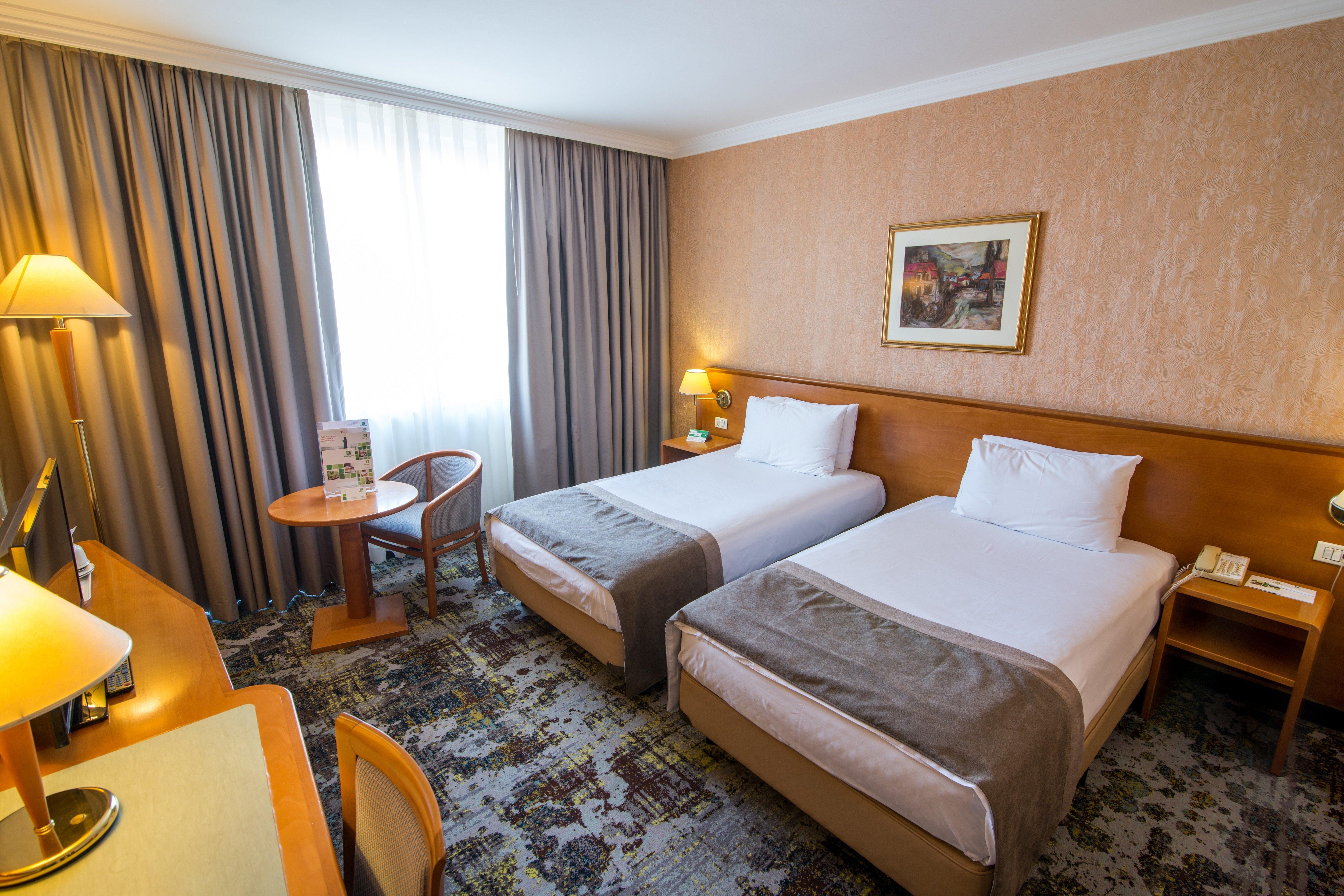 Holiday Inn Skopje By Ihg Extérieur photo